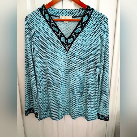 Michael Kors, Snake Print/ Animal Print,,V neck Tunic - Picture 8 of 10